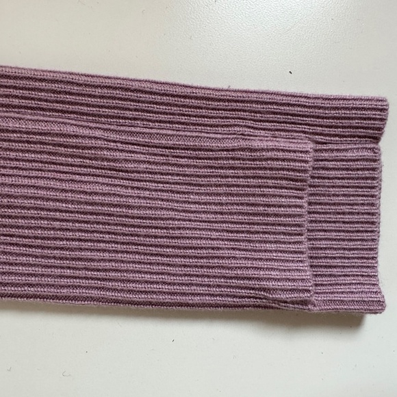 Lululemon Still At Ease Cashmere Blend Pullover Sweater Lilac Antoinette Size M? - Picture 11 of 12